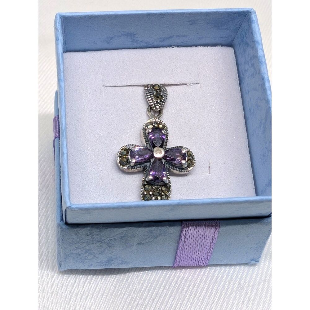 Vintage Sterling Silver Marcasite & Amethyst Cross Pendant Necklace - Picture 2 of 6